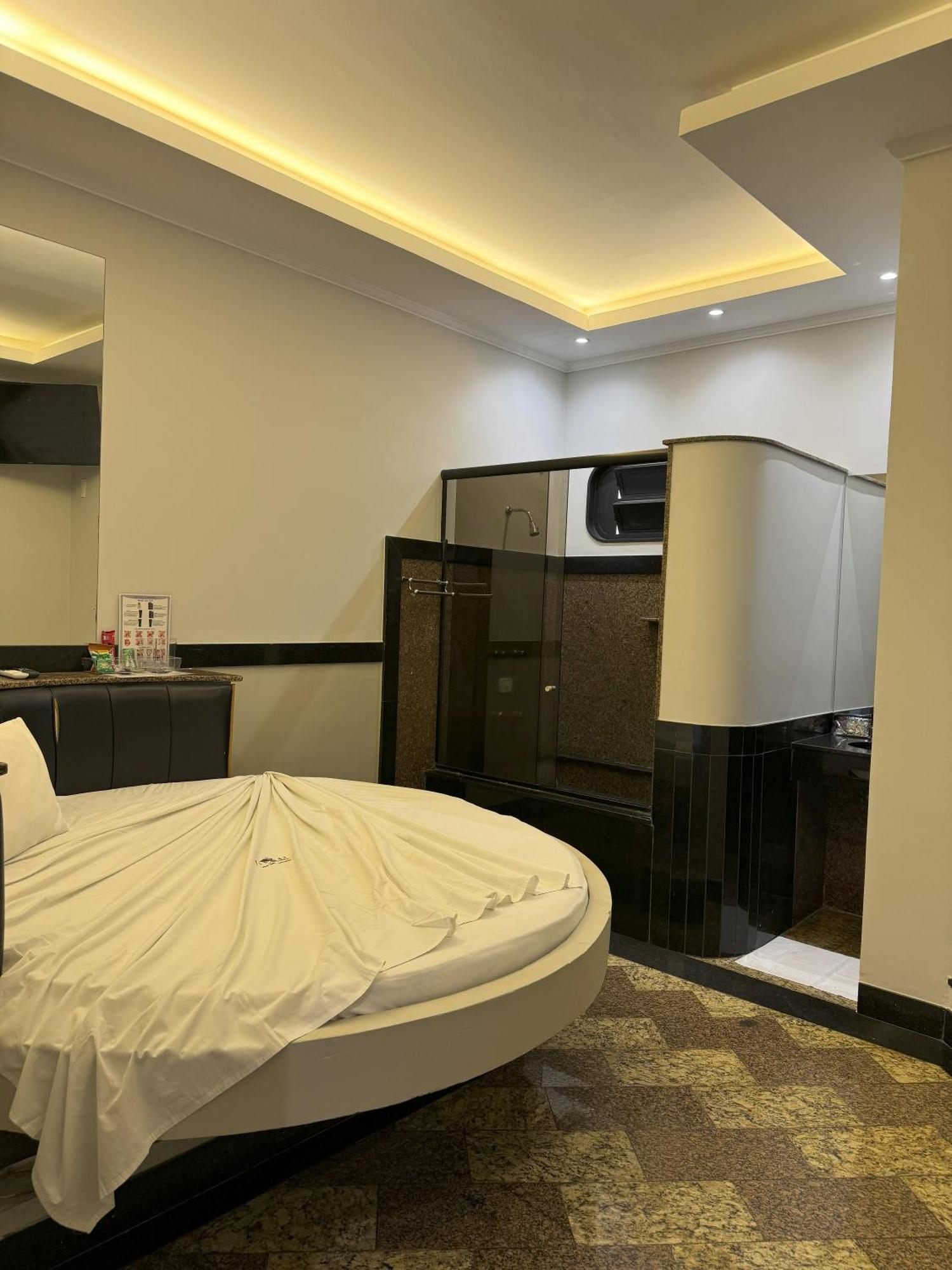 Village Motel Ribeirão Preto Eksteriør billede